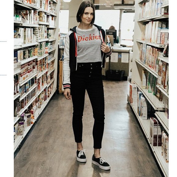 NWT! DICKIES - Stripe Long Sleeve Crop Logo Tee - Picture 4 of 8